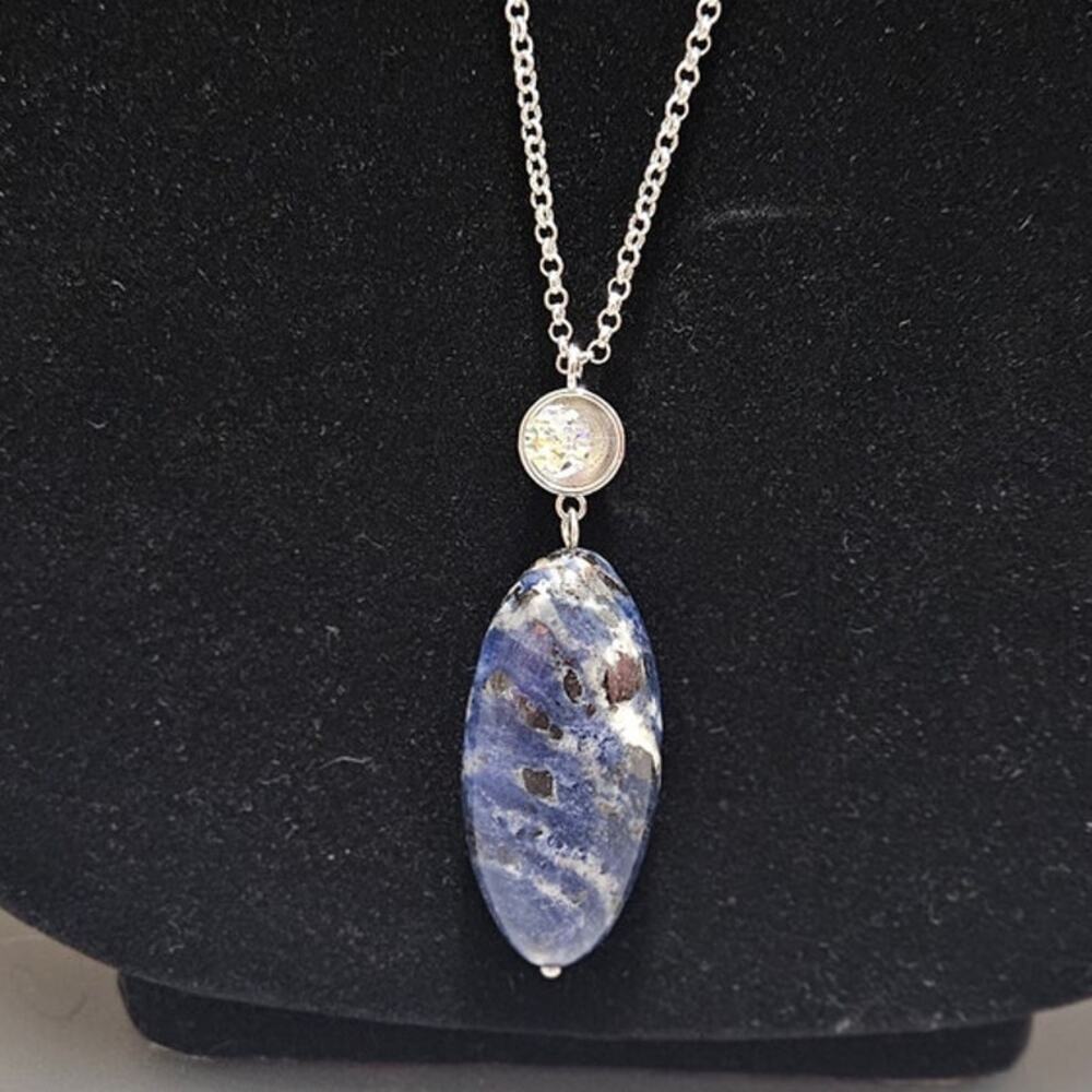 Discontinued Vantel Pearls Blue Sodalite Gemstone Pendant Statement Necklace